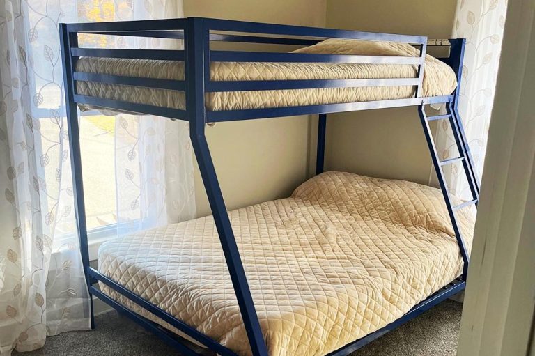 Beds and bunks Bedroom with One Full-size Bed Image